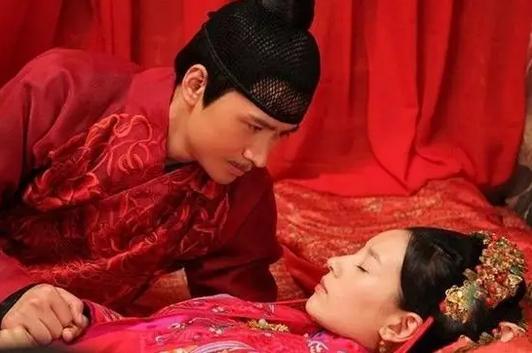 八字合婚真实案例，这对夫妻在一起只能是拖累