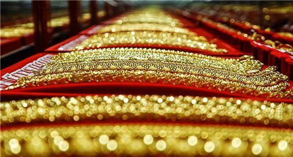 下半年财气冲天，招财进宝，金玉满堂的三大生肖！