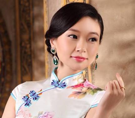 属啥生肖的女人，生出来的孩子漂亮命好，功成名就！