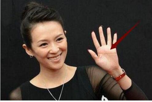 男断掌凶横，女断掌克夫，注定婚姻多波折的手相