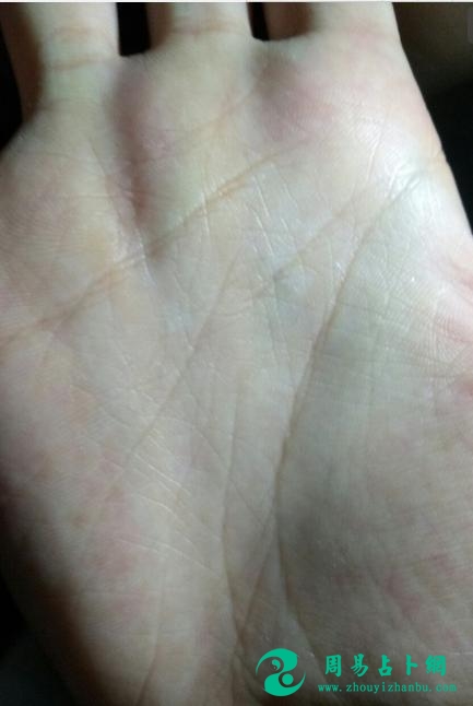 这种手相的人，一生多福多金，注定是富贵命格