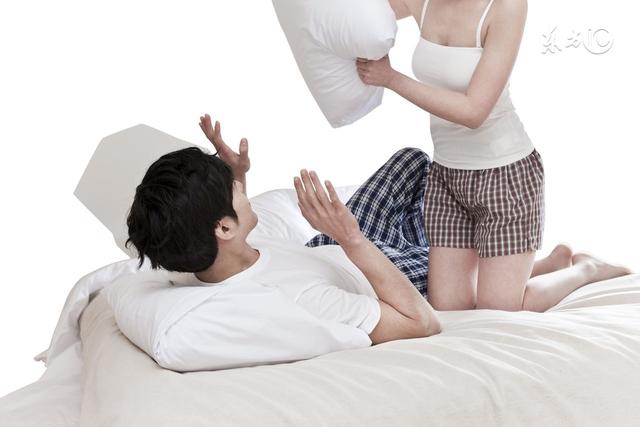 八字断命金口诀，男女早婚，晚婚看得很准！