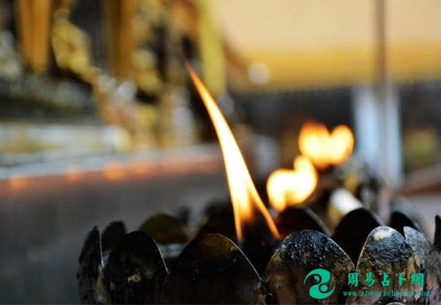 5年前的我不懂事，调戏<a href=/article-351-1.html target=