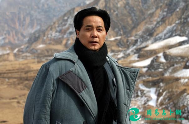 有哪些惊艳的名人名字，出自《诗经》或《周易》？