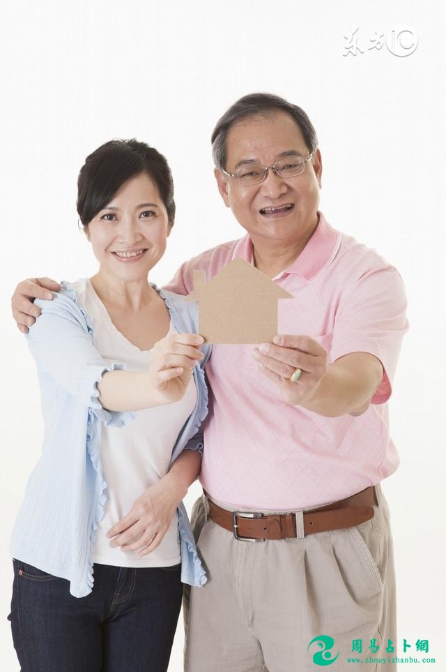 精准预测；八字看你们夫妻是否能相依到老，幸福美满