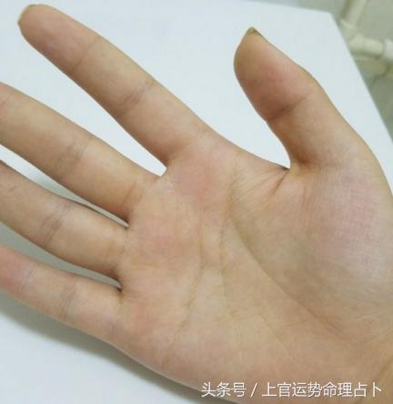 “先苦后甜”的手相，年纪越大命越好，越老越有钱